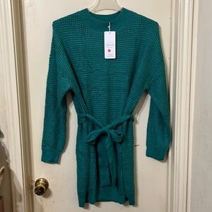 NWT Large green crew neck sweater dress
